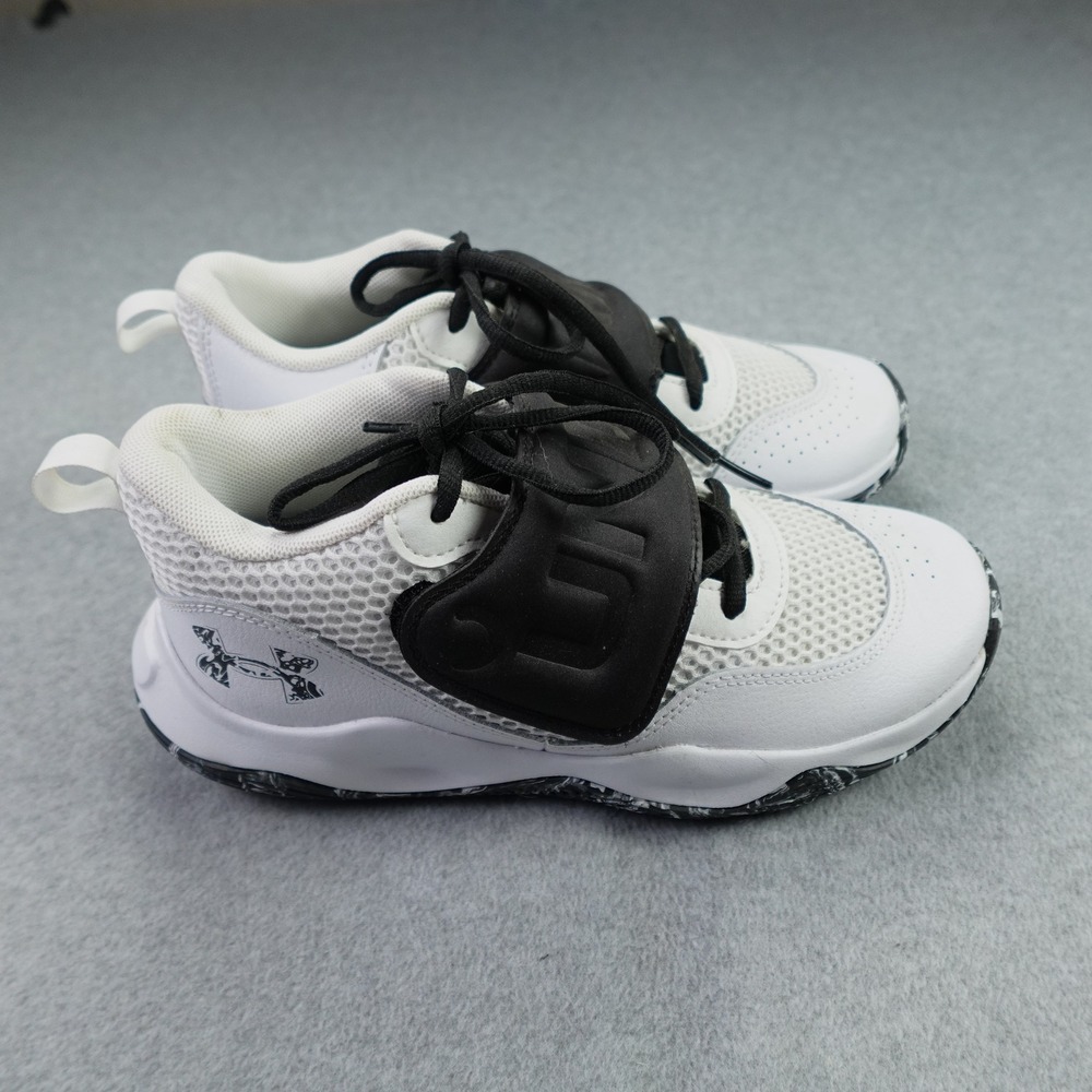 Under Armour Get B Zee Youth 6Y White Black Athletic Basketball Shoes